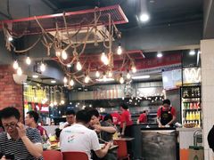 大堂-宝记烧烤·碳锅羊肉·羊蝎子火锅·夜食社(文体路创始店)