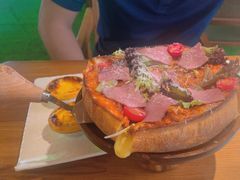 -Dragon Pizza•圆脸龙披萨·牛排餐厅