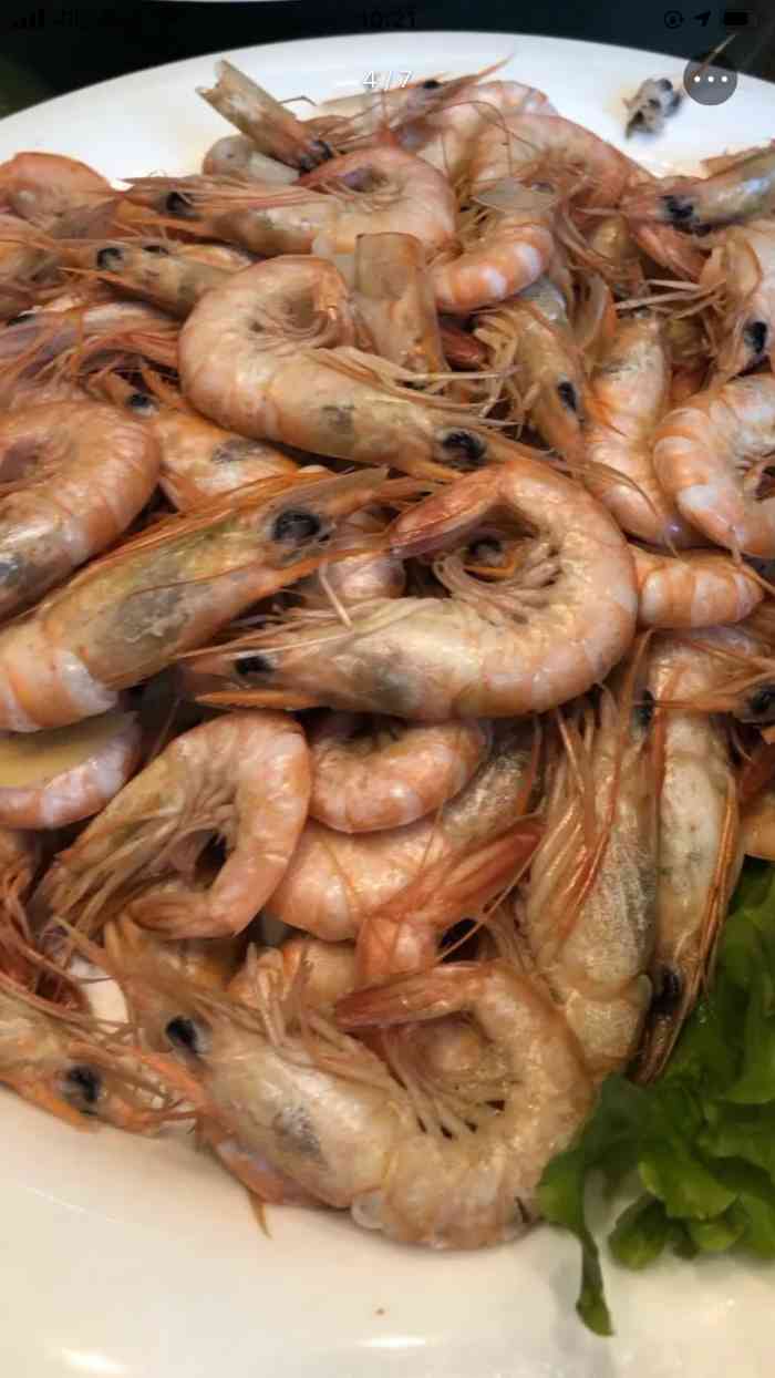 九禧海鲜居(竹岛店)-"和爸妈到威海玩,特地让当地人推荐了一下吃.