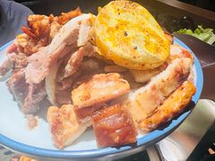 -明洞阿姨·韩式酱蟹烤肉·创意料理(三元桥店)