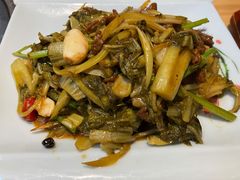 自制酸菜炒花肉套餐-宏记广东客家菜(丰汇店)