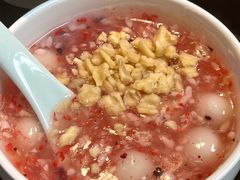 酒酿圆子核桃羹-小城故事·地道宁波味(月湖盛园店)