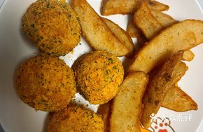 Classic Cheese Balls