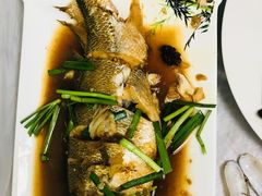 红烧黄花鱼，-宾朋海鲜特色美食餐厅·纯手工鲅鱼水饺(兴海路店)