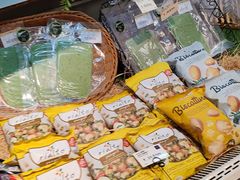 -金鹰超市(国际购物中心新街口店)