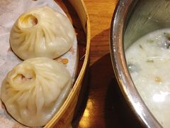 -鼎盛轩上海灌汤包·生煎(万达广场店)