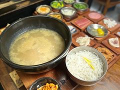 -银米·云南传统过桥米线(双廊黑金冠店)