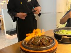 -蜜桃餐厅·伴山(绿宝广场店)