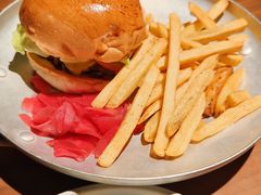 -MAGPIE喜鹊派餐厅(华侨城店)