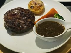 -斗牛士牛排餐厅(嘉里汇店)