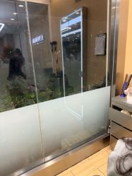 -首脑美发沙龙