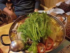 八爪鱼牛肉锅-东吉馆韩式餐厅(八经街总店)