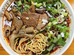 正宗牛肉面-汪胖子襄阳牛肉面(华丰路店)