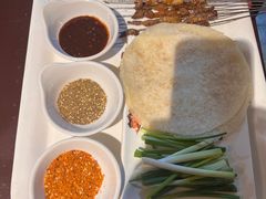 -三个大叔烤羊肉串·歌手驻唱·碳烤鲜肉(西三旗店)