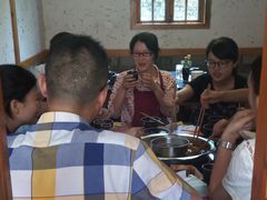-楠柏弯休闲山庄(梨花溪店)