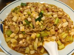 -易老九江湖菜(北滨一路店)
