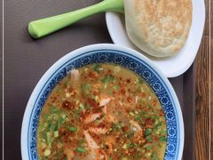 -泉儿头杂碎(杂碎师大店)