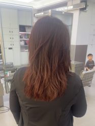-首脑美发沙龙