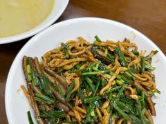 -三百碗宝应长鱼面(板仓街店)