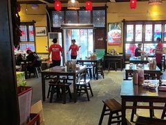 -富正毅三下锅·湘西韵味(天门山索道店)