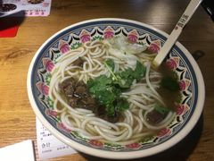 十年经典牛肉粉-鑫花溪牛肉米粉(人民广场店)