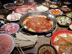 -萍姐火锅·公路夜市(武汉首店)