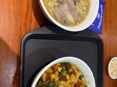 普通羊肉泡馍-清真·马洪小炒泡馍馆(钟楼回民街店)