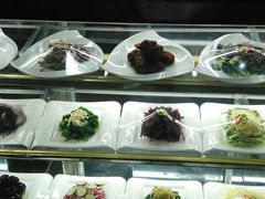 自助取餐区-春发生饭店·非遗(南院门店)