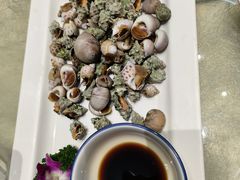 -谊荣海鲜大牌档(石湖店)