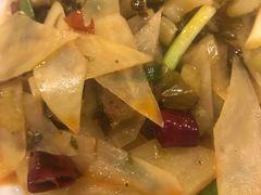 -钟记家菜(红专南路店)