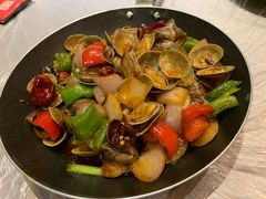 -巴厘龙虾·榜首油焖大虾(音乐学院·沿江酒馆店)