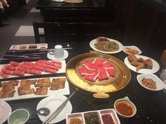 -猪啊牛呀羊啊铜盘烤肉(正大广场店)