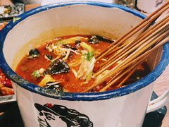 -喝丢一只鞋辣炒海鲜小烧烤(三八广场店)