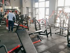 -豪思成DK健身私教连锁(凯乐国际店)