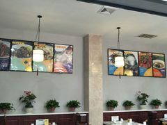 -鲁班小馆(政四街店)