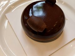 chocolate mango-Fridi Patisserie Cafe