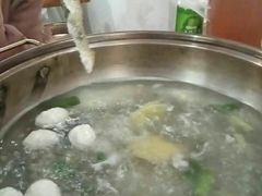 -章记正宗南岗鱼蛋火锅