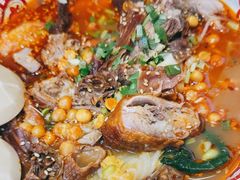 -萍姨抻面馆·鸡架冒菜(清湖店)