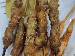 烤羊肉串-阿里巴巴海鲜烧烤家常菜(黄岛店)