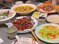 -邑金陵北京烤鸭店·现炒家常菜(ITC MALL店)