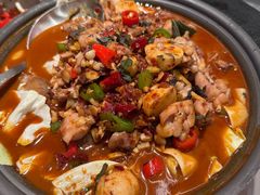 -龙巢盱眙龙虾·牛蛙·烧烤宵夜(八卦岭店)