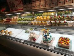 -乐艺哆·乐活烘焙(浦西万达店)
