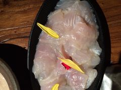 -老牌坊云南鱼豆花火锅(嵩山店)