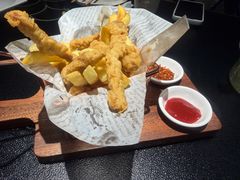 -辣尚瘾·烤鱼·新川菜(牡丹园直营店)