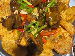 -三江源美食城