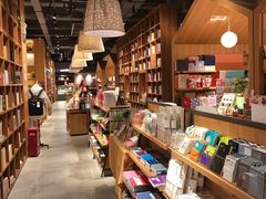 -百新书局(尚悦湾店)