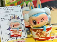 -泡泡玛特POPMART(上海环球港店)