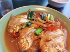 -鑫悦楼煎蟹·16年海鲜大排档