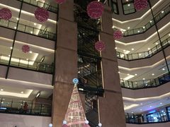 -梅龙镇广场