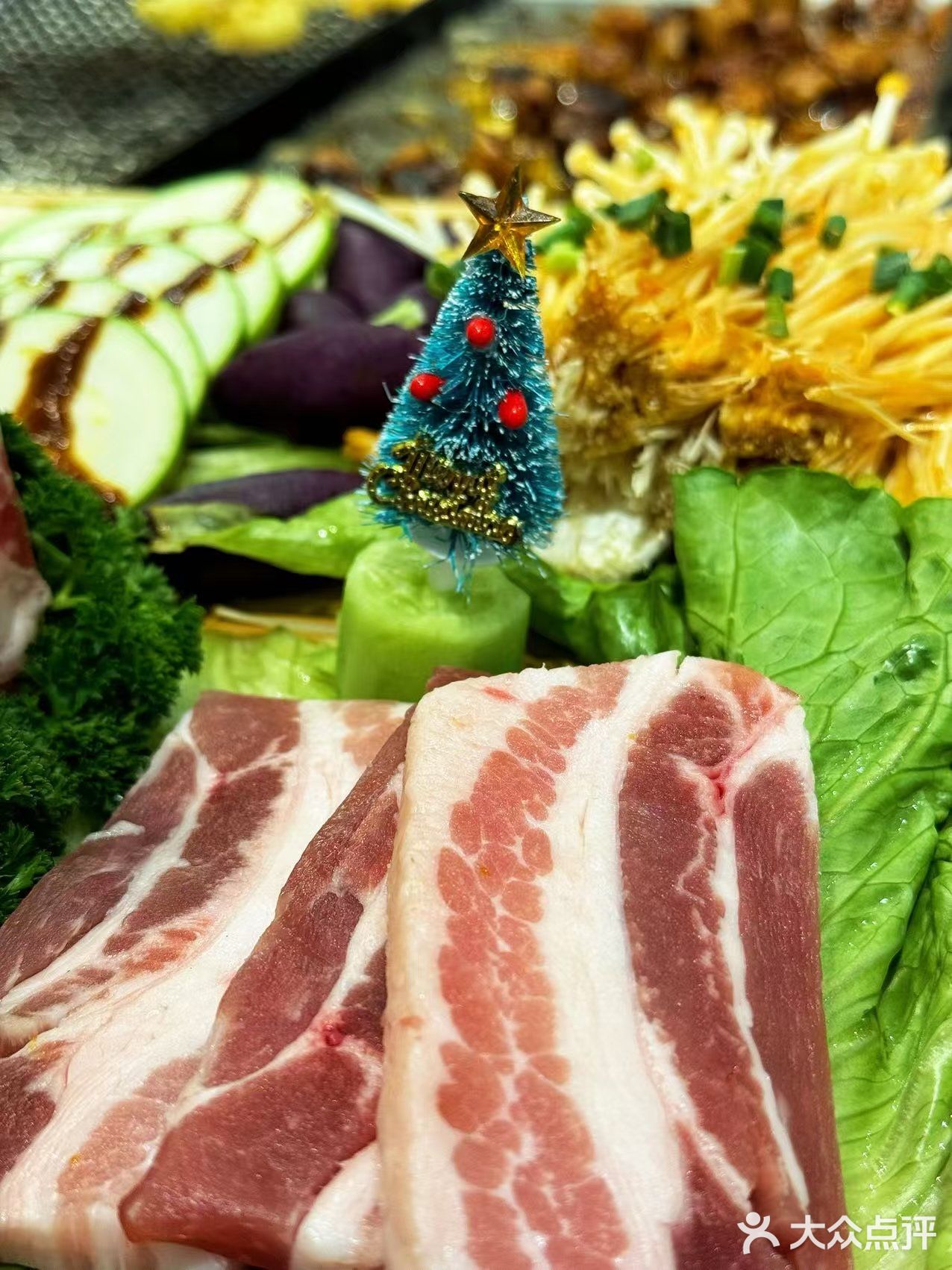 郑州惊现圣诞主题烤肉❗太有氛围啦❗